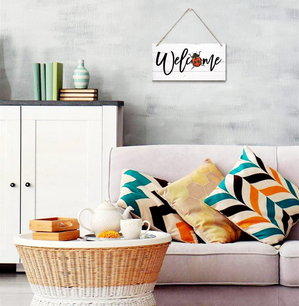 Welcome Decor Sign, Hanging Wood Sign Home Decorative, Printed Wood Wall Art Sign, Ladybug Welcome Sign, Door Sign, Front Door Wall Art Decor, Welcome Sign for Home Farmhouse Yard Garden 12 * 6inch