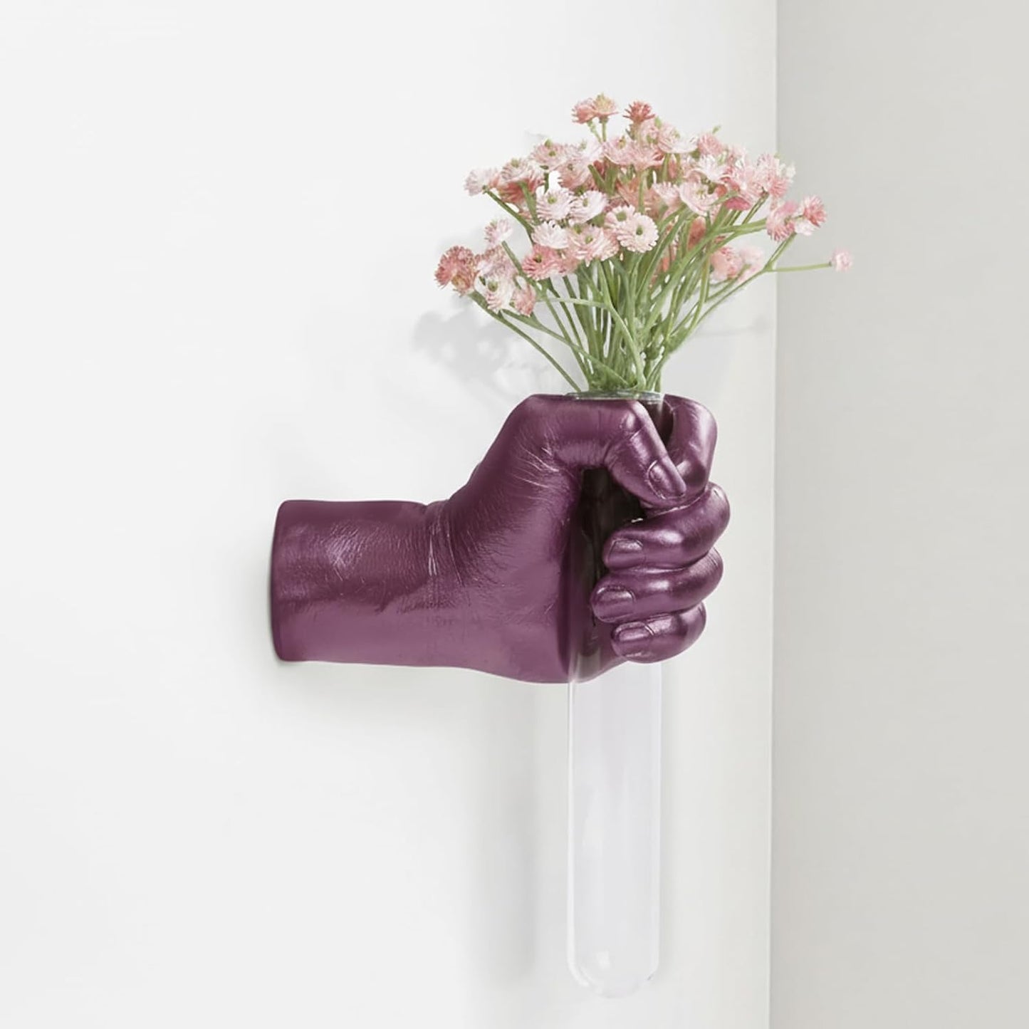 Creative Wall Hanging Sculpture, Artistic Wall Hanging Hand Sculpture with Test Tube vases, Home Decoration Hand Against Wall (Purple)