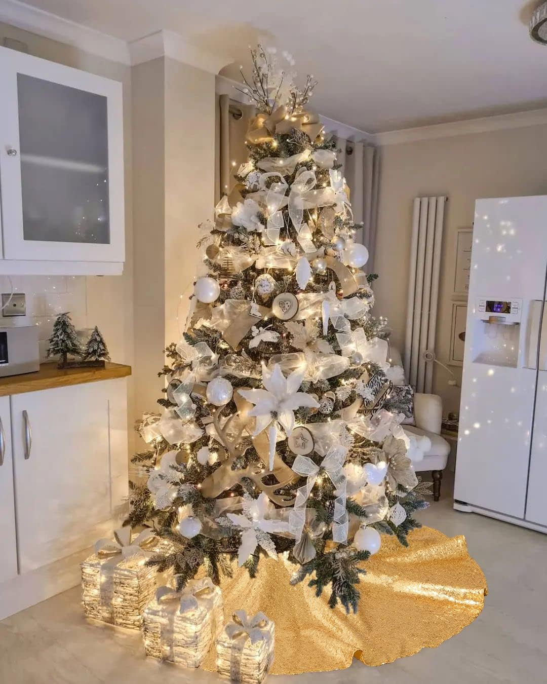 Gold Christmas Tree Skirt 36 inch Small Tree Skirt 4ft Sequin Tree Skirt for Gold Christmas Decorations