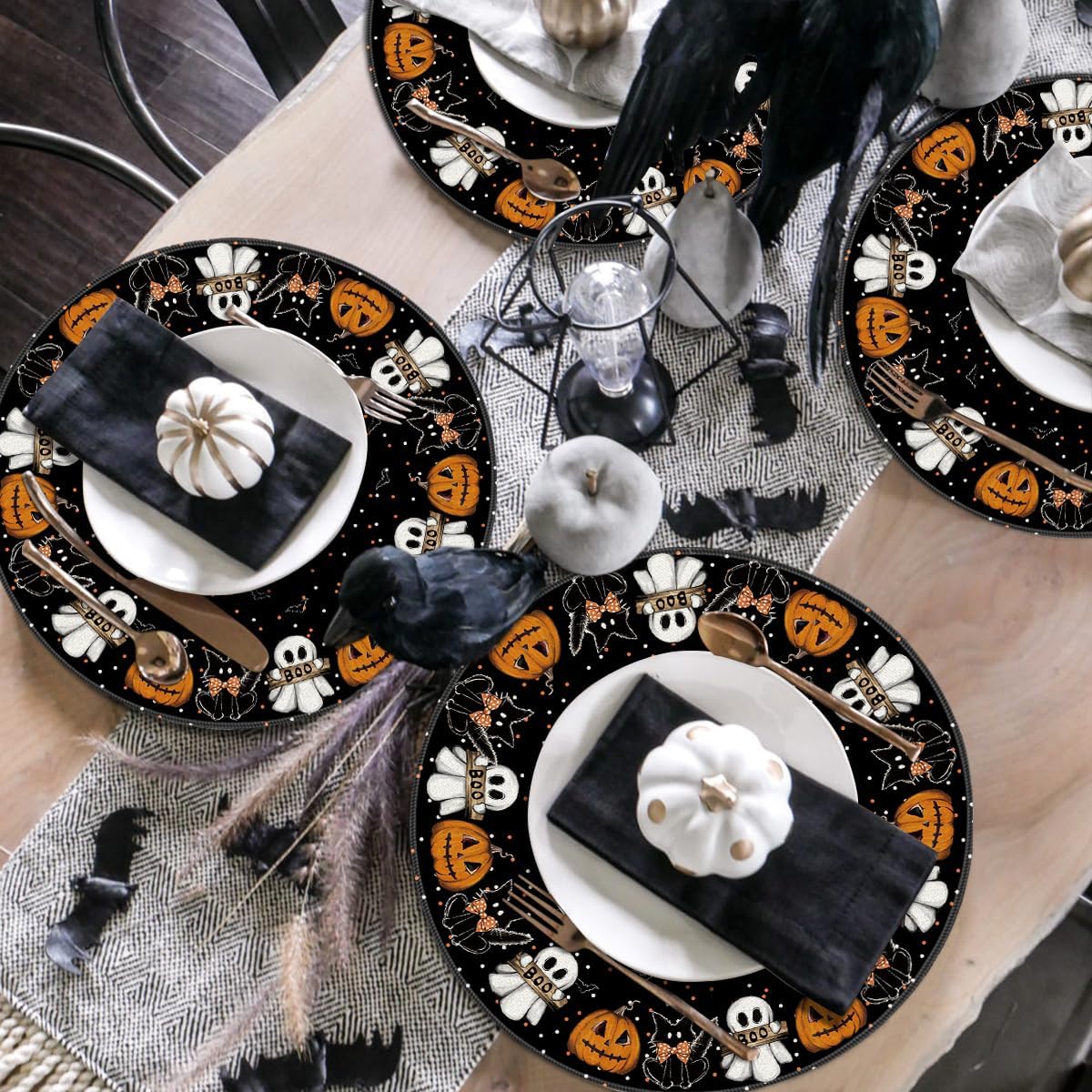 Artoid Mode Ghost Cat Halloween Round Placemats Set of 4, 14 Inch Table Mats for Party Kitchen Dining