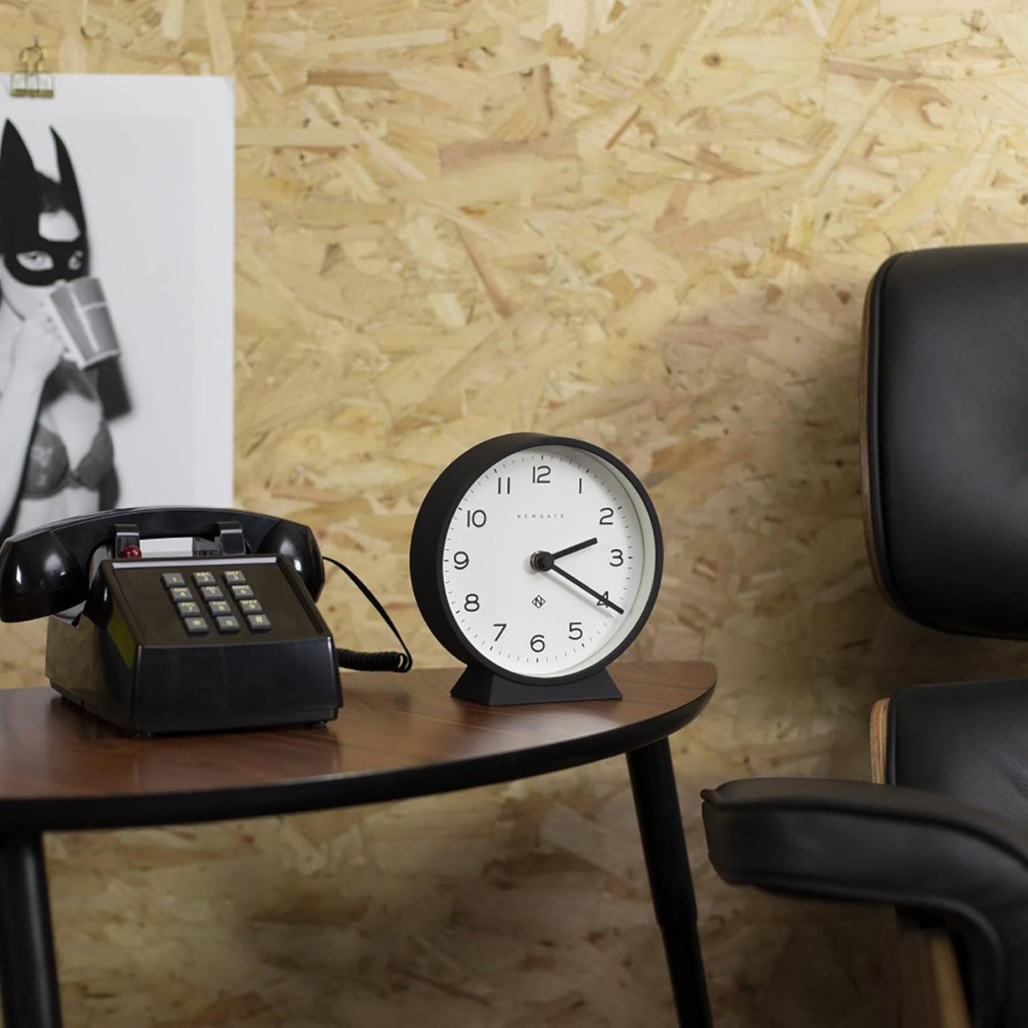 NEWGATE® M Mantel Echo Desk Clock | Modern Round Design | Black | Easy to Read Numbers | Contemporary Style for Desk, Table, Shelf or Bedside