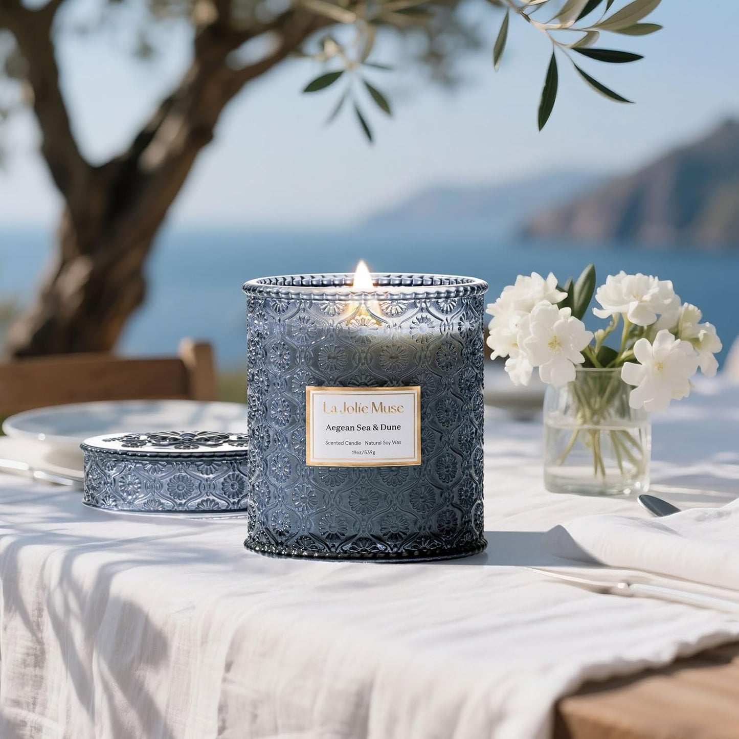 LA JOLIE MUSE Aegean Sea & Dune Candle –Cool Water, White Florals & Warm Amber | 19 oz Large Wooden Wick Candle | Natural Soy Wax | 90 Hours Clean Burn | Gift-Ready for Hosts & Gatherings