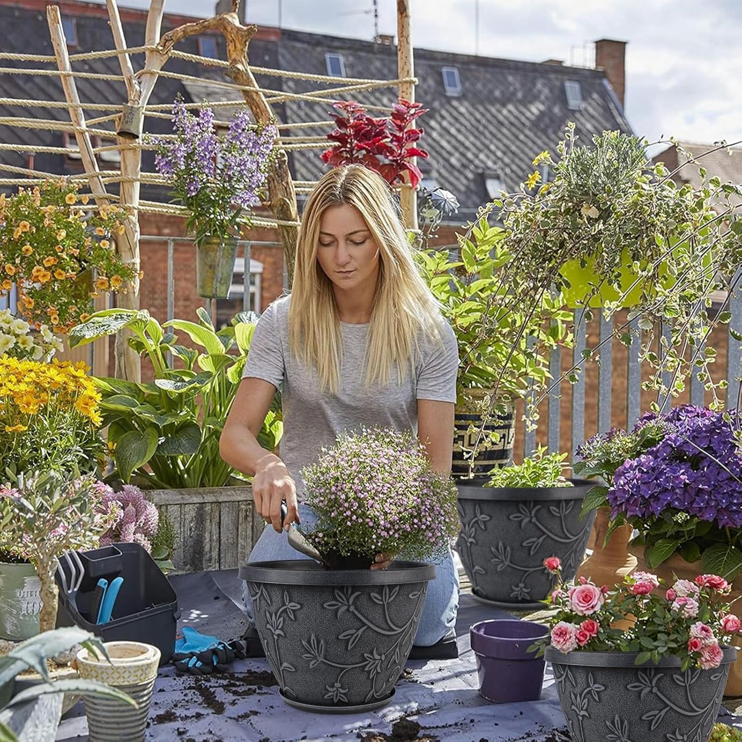 4 Pack 8 Inch Flower Pots for Outdoor Indoor, Plastic Plant Pots with Drainage Hole & Saucer, Lightweight Small Resin Flower Pot, Imitation Magnolia Pots for Garden House planters（Gray）