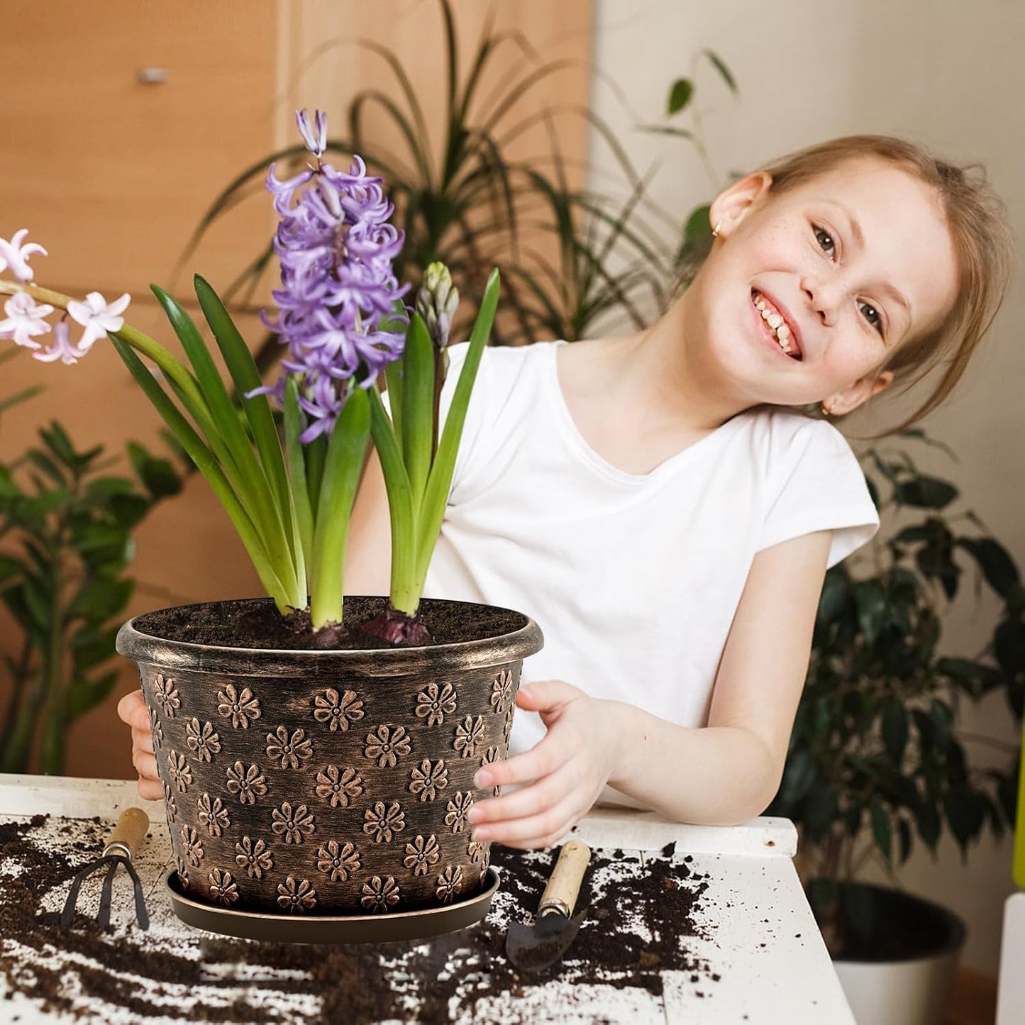 8 Inch Planter Pots for Plants, Plastic Flower Pots Indoor Outdoor, 5 Pack Resin Plant Pot with Drainage & Saucer, Retro Decorative Garden Pot with Removable Trays for House