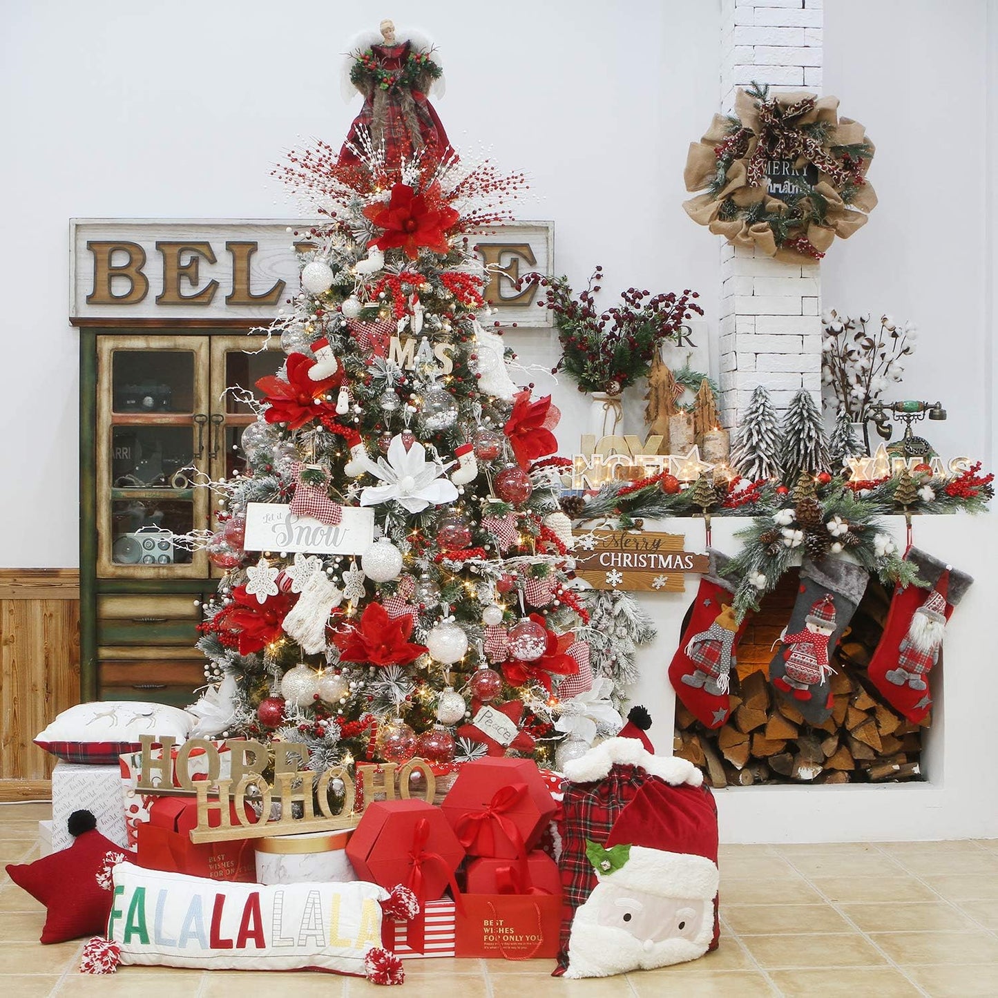 Sea Team Shatterproof Clear Plastic Christmas Ball Ornaments Decorative Xmas Balls Baubles Set with Stuffed Delicate Decorations (50 mm/1.97"/30-Pack, White)