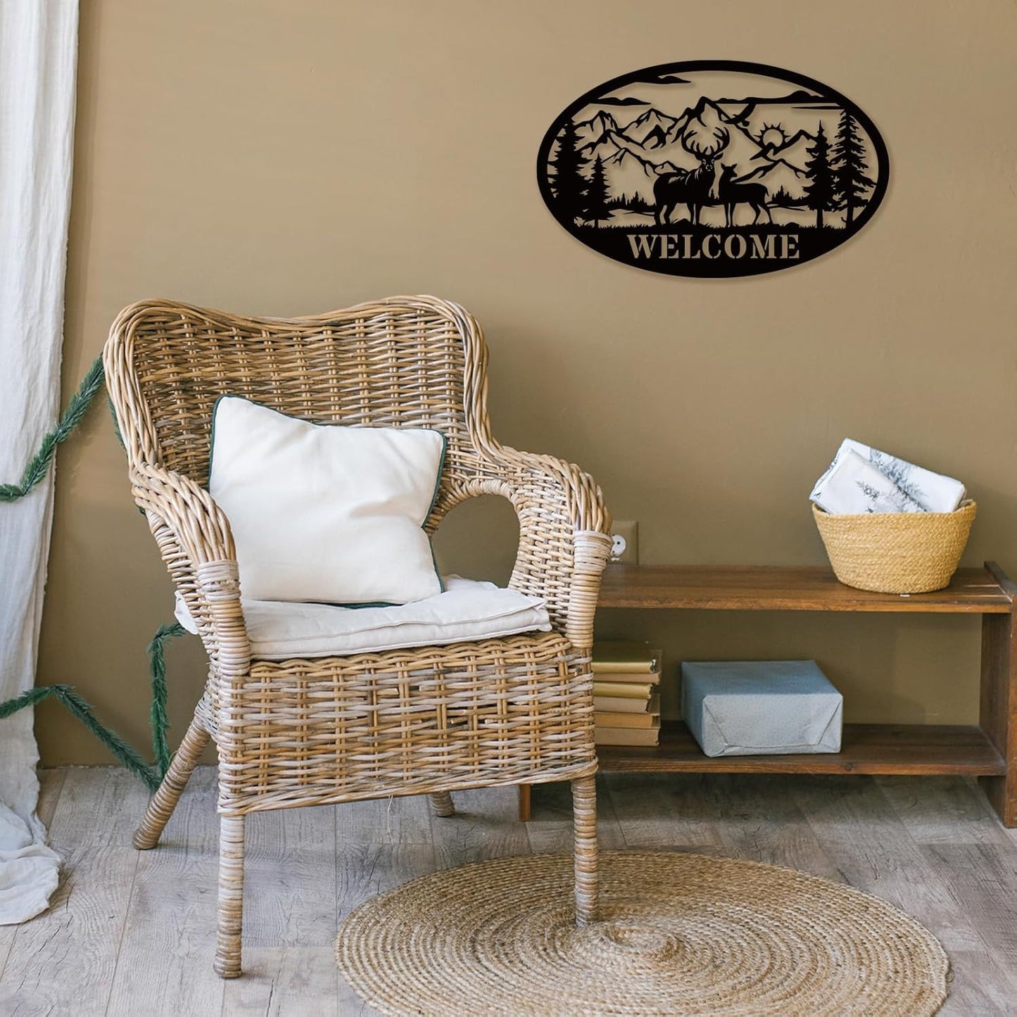 Rustic Metal Deer Cabin Sign, Outdoor Welcome Sign for Front Porch, Great Gift for Hunters, Farmhouse Cabin Decor