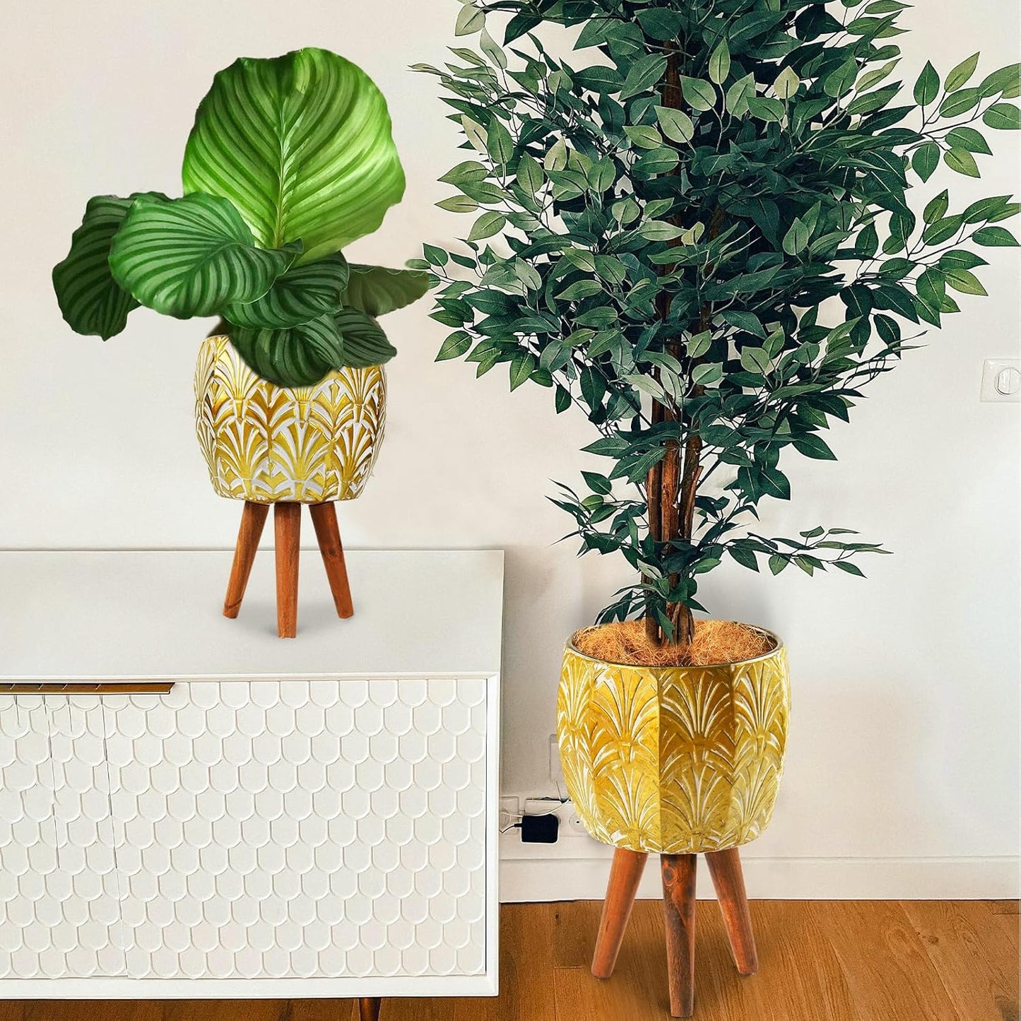 Harvest Land Plant Pots with Stand, Set of 2 Large Modern Planters Metal Tall Handmade Flower Pots with Drainage Holes Indoor Outdoor,Gold