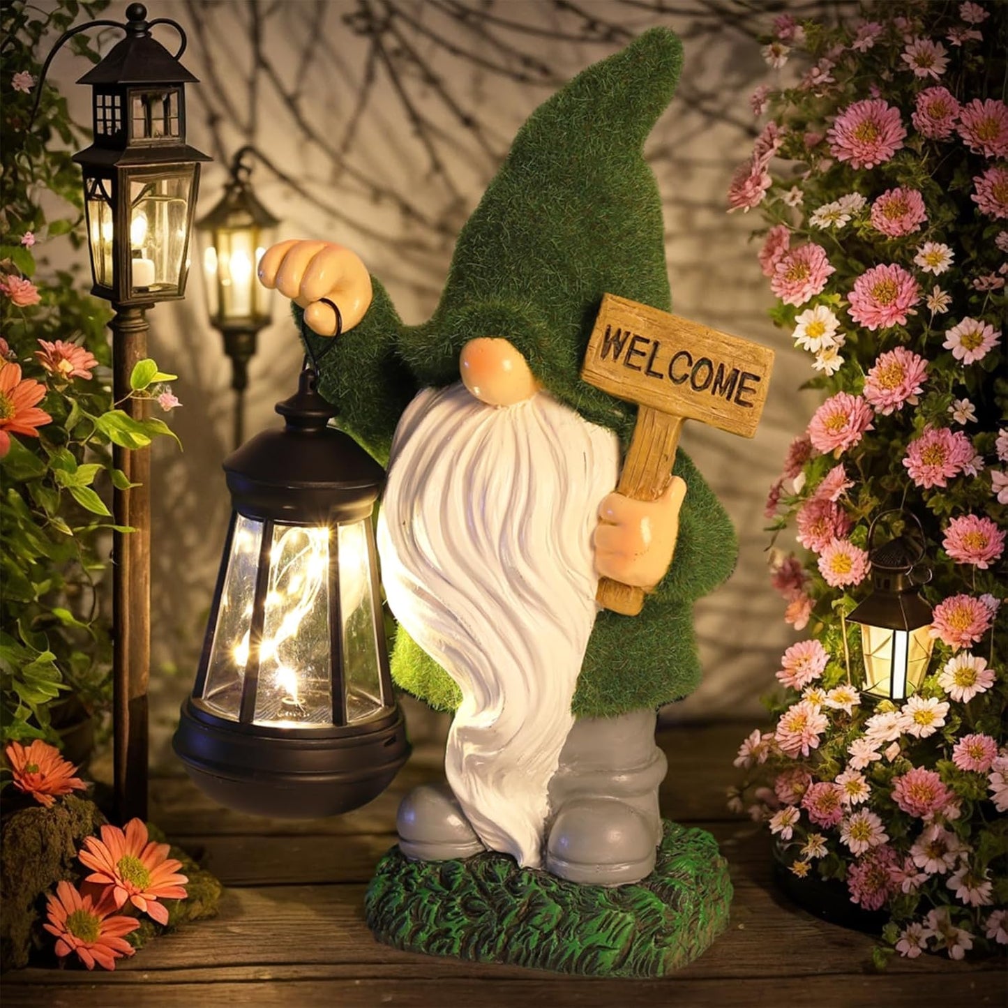 Garden Gnome Statue Solar Light Outdoor Decorations Figurine Welcome Sign with Lantern Sculpture Garden Decor Lawn Patio Yard Porch Outside Housewarming Gifts for Women Mother's Day Grandma