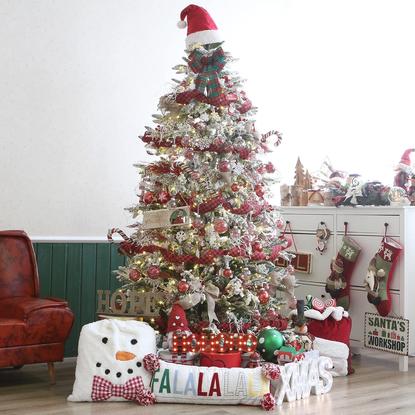 Sea Team Shatterproof Clear Plastic Christmas Ball Ornaments Decorative Xmas Balls Baubles Set with Stuffed Delicate Decorations (60mm/2.36 inch 30-Pack, Red)